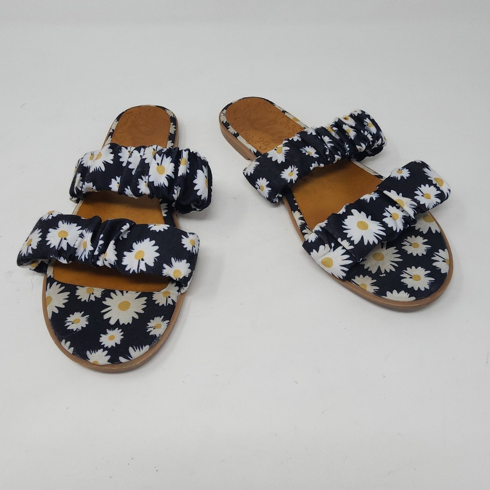 Sugar Slide Sandals Womens Black Daisy Floral Ruched Double Strap Shoes fits 6.5